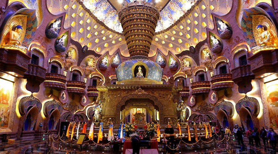 Aerial view of the golden-domed Foding Palace at Niushoushan